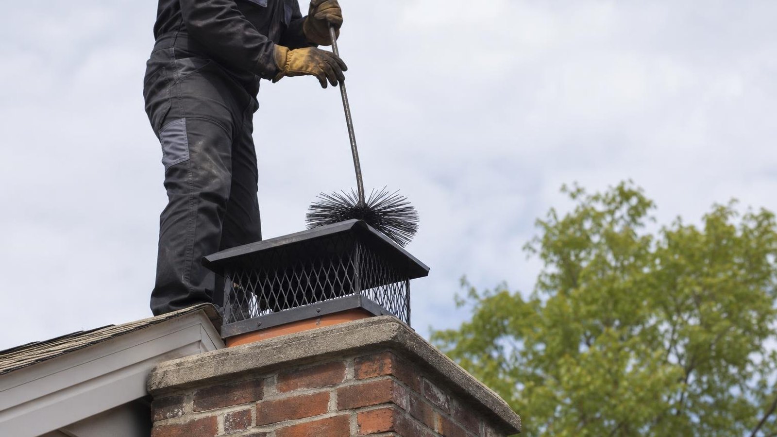 Local chimney sweep & inspection for Kent homes